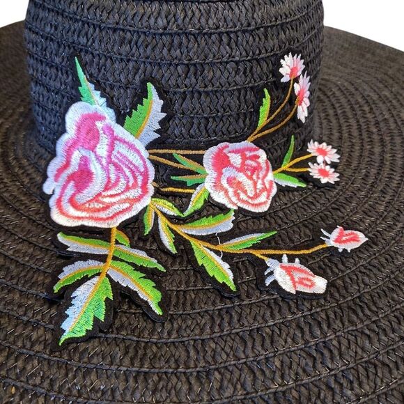 Y2K Black with Pink Floral Embroidered Applique Oversized Straw Floppy Hat - Picture 4 of 11